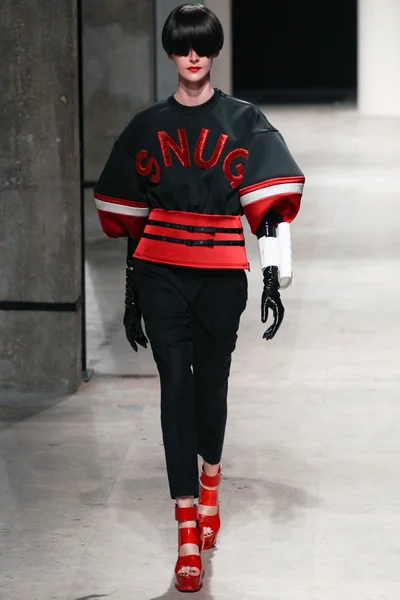 Look 2